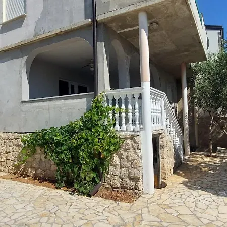 דירה Jula Proboj